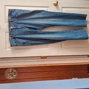 Levi's 314 women's size 22 w shaping straight leg denim jeans